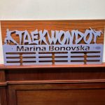 поставка за медали таекуондо